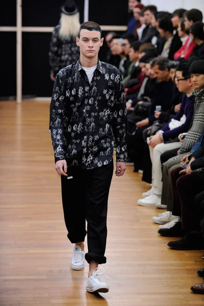 Look 5